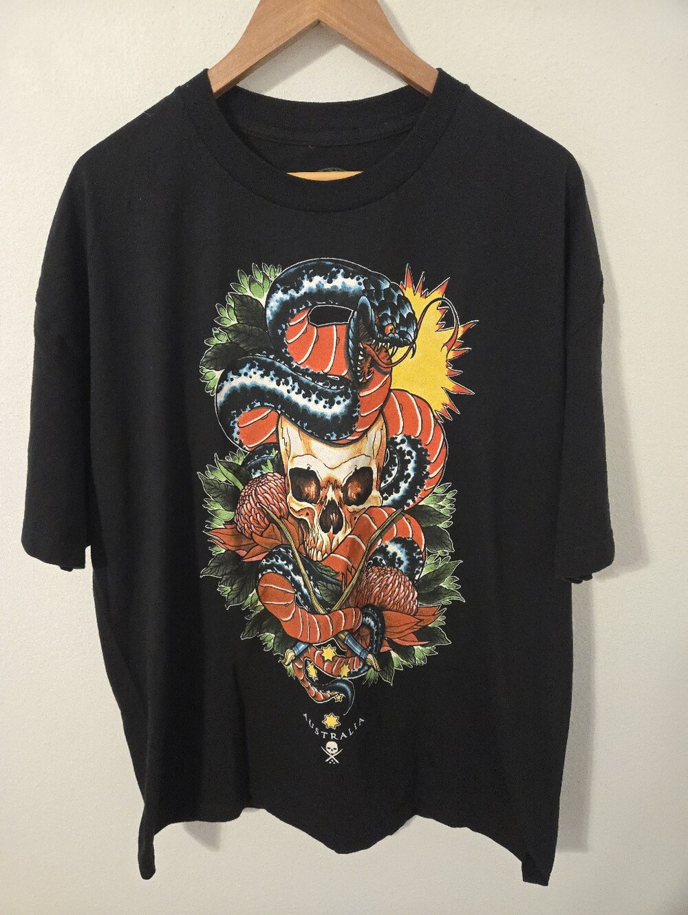 Sullen Art Collective Snake Skull T Shirt  Mens XXL Australia